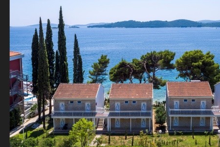 Chorvátsko Orebič Aminess Bellevue Village 7 dňový pobyt Polpenzia Vlastná April 2026 (25/04/26- 1/05/26)