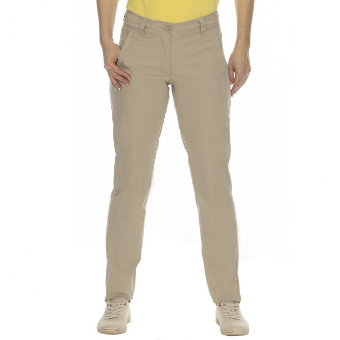 Bushman Hose Meda stein 40.
  
 Spezifikation:
  
 
 	98 % Baumwolle, 2 % Elastan
 	200g/m2
 	Köperbindung
 	Gerade geschnittenes Bein
 	Reißverschlusstaschen
 	Vollständig bedruckte Tasche und Sattelfutter