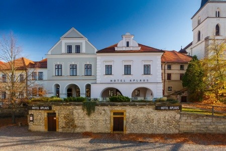 Česká republika Východné Čechy Aplaus 8 dňový pobyt Bez stravy Vlastná January 2026 ( 9/01/26-16/01/26)