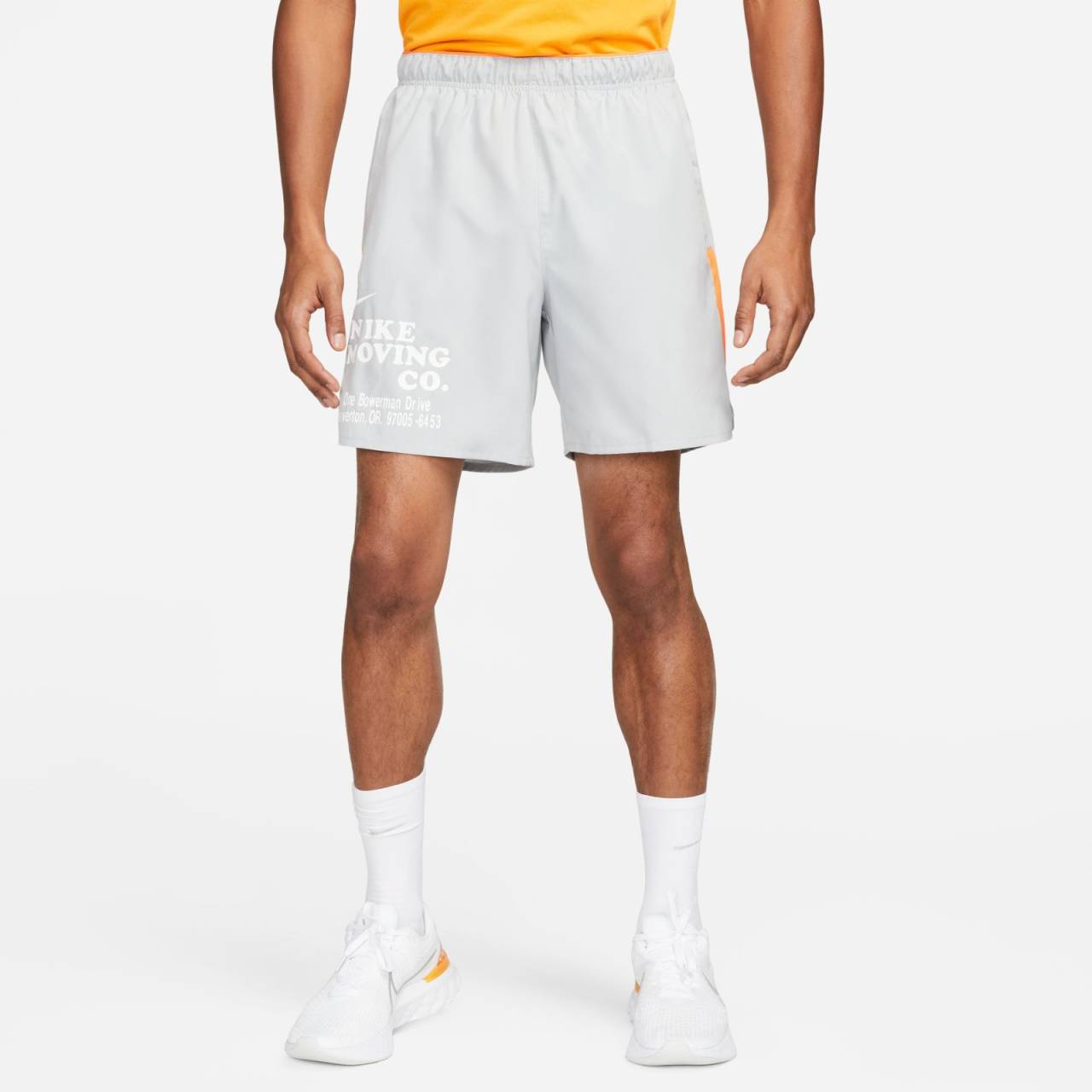 Nike Dri-FIT Challenger XL.