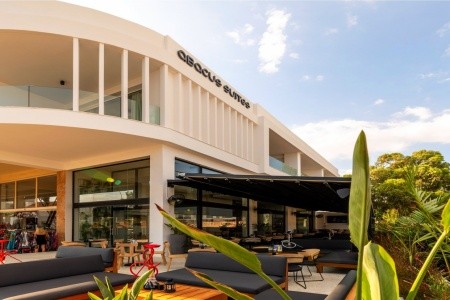 Cyprus Ayia Napa Abacus Suites 7 dňový pobyt Raňajky Letecky Letisko: Viedeň April 2026 (24/04/26-30/04/26)