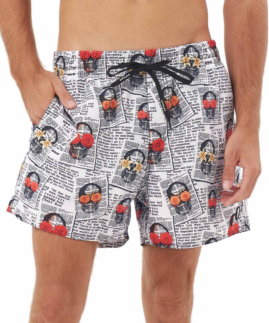 Maillots de bain pour hommes 69SLAM JOURNALISME SAMOA (SEBNSK-PM) L.
Profitez pleinement de l'été avec un maillot de bain de 69SLAM - le choix idéal pour ceux qui recherchent un maximum de confort, de fonctionnalité et de style distinctif.
Léger, séchage rapide et prêt à l'action
Le maillot de bain est fabriqué en 100% polyester, la matière idéale pour s'amuser dans l'eau et bouger activement.
Coupe pratique et détails bien pensés
La coupe classique assure une tenue confortable et une couverture suffisante.
Qu'est-ce qui fait la spécificité de la marque 69SLAM ?
La marque 69SLAM, originaire de Bali, est un symbole de liberté, de créativité et de style de vie débridé.
Comment entretenir votre maillot de bain :

Blanchisserie: Lavez les maillots de bain idéalement à la main ou en machine à laver avec un programme doux à 30 °C.
Séchage : Ne le séchez pas dans le sèche-linge.
Repassage: Ne repassez pas le maillot de bain : la matière n'en a pas besoin et les températures élevées pourraient l'endommager.