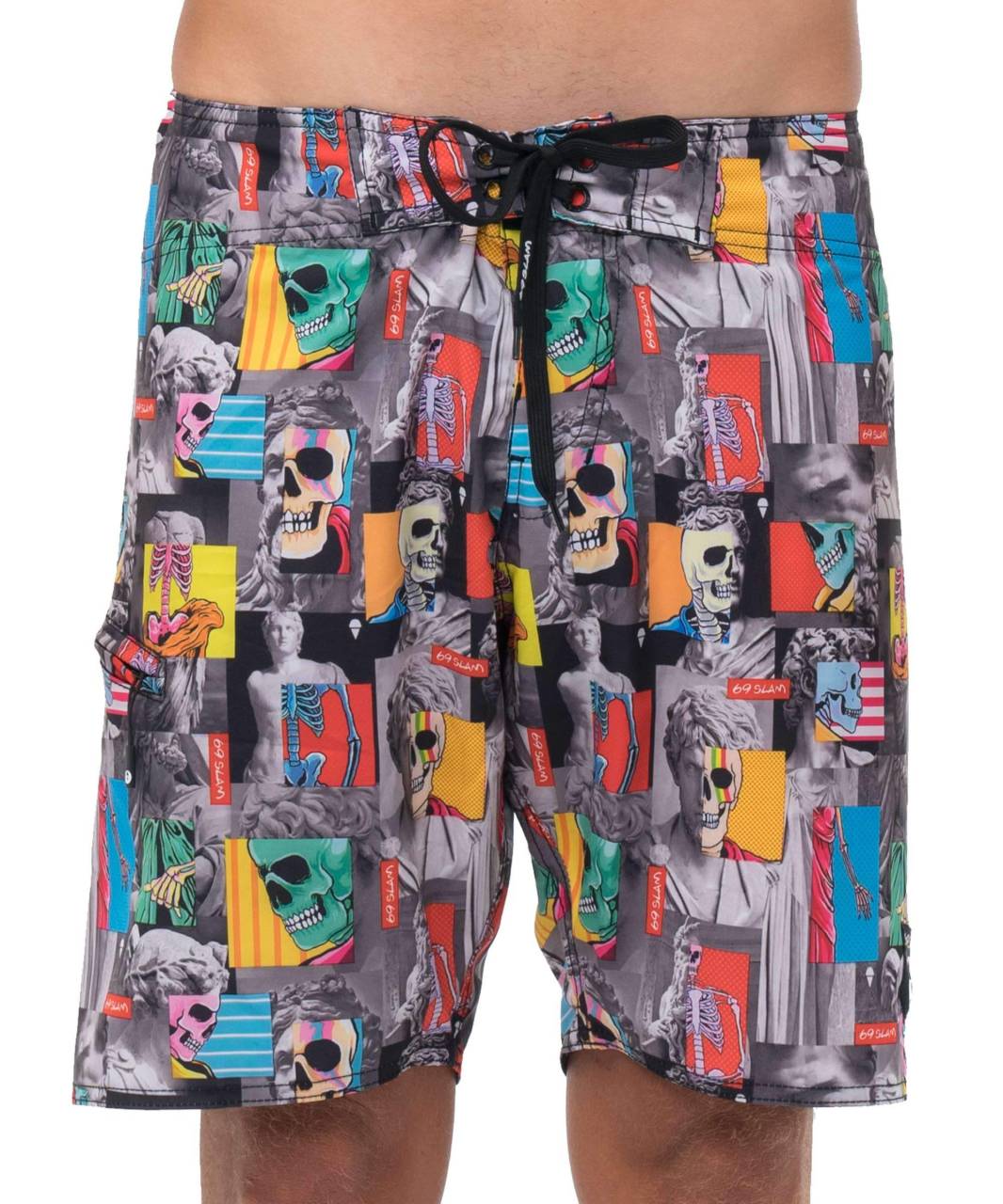 Maillots de bain hommes 69SLAM SKULPTURE (SSNSKT-PM) 38.
Profitez d'un maximum de confort et d'aisance, que vous soyez à la plage, au bord de la piscine ou que vous passiez simplement la journée à l'extérieur.
Matériaux et conception
Le short est fabriqué à partir de fibres synthétiques de haute qualité qui sont légères, durables et qui sèchent rapidement.
A propos de la marque 69SLAM
69SLAM est une marque originale qui a vu le jour à Bali et qui, depuis le début, vise à apporter énergie, liberté et joie de vivre dans le monde de la lingerie, des maillots de bain et des accessoires.
Comment entretenir les shorts 69SLAM

Blanchisserie : Laver les shorts à une température maximale de 30 °C.
Séchage : Les fibres à séchage rapide rendent le séchage à l'air idéal.
Repassage: Les shorts n'ont pas besoin d'être repassés - la matière garde sa forme et ne se froisse pas.