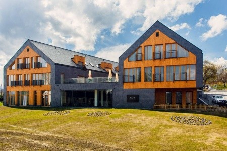 Poľsko Sudety Osada Śnieżka (Łomnica) 8 dňový pobyt Raňajky Vlastná February 2026 ( 4/02/26-11/02/26)