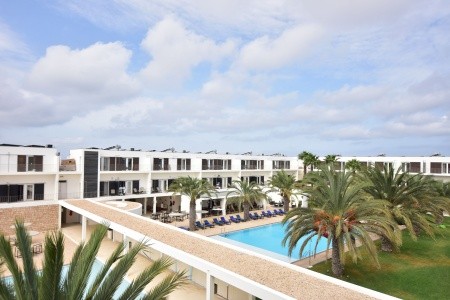 Kapverdské ostrovy Ostrov Sal Dunas Del Sal 9 dňový pobyt Polpenzia Letecky Letisko: Praha October 2026 ( 8/10/26-16/10/26)