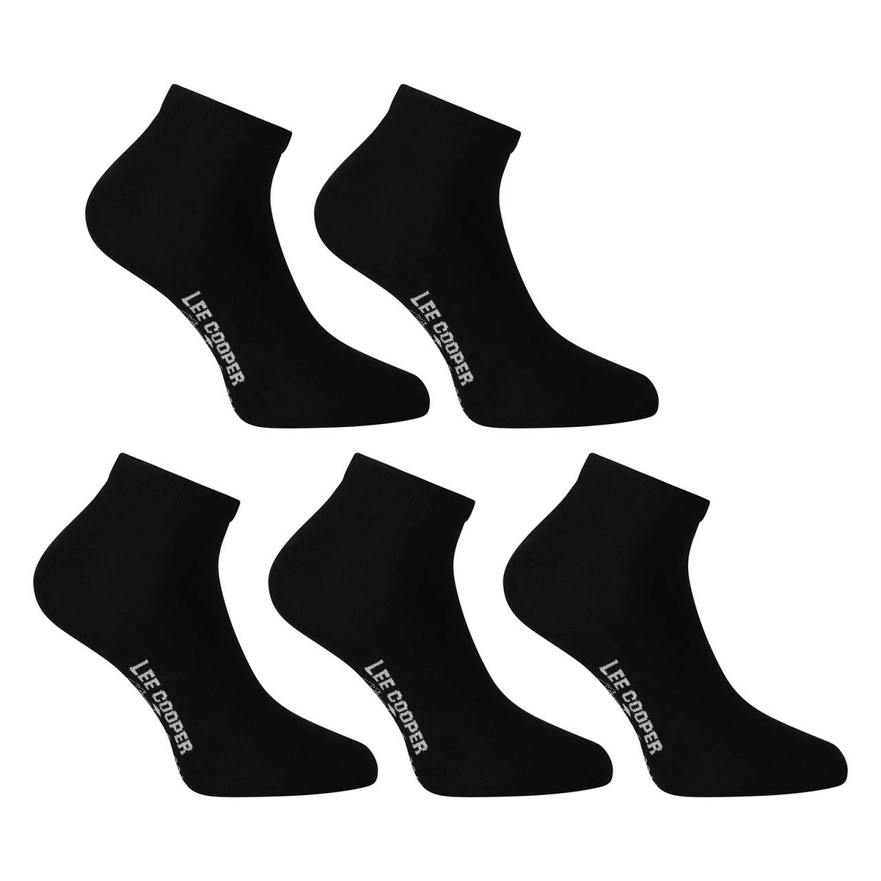 5PACK nogavice Lee Cooper nizke črne (PO41031) S.
Privoščite si britansko kakovost in slog z nizkimi gležnjarji Lee Cooper.
Udobni materiali za vsakodnevno nošenje
Nogavice Lee Cooper so izdelane iz mešanice kakovostnih materialov, ki zagotavljajo udobje in vzdržljivost.
Minimalistična zasnova se prilega vsaki obleki
Nogavice Lee Cooper imajo elegantno in preprosto obliko, ki je primerna za vse dejavnosti.
Zakaj izbrati nogavice Lee Cooper?

Udobje in kakovost: Bombažni material je nežen do kože in zagotavlja celodnevno udobje.
Elegantna zasnova: Eleganten in minimalističen gladek videz bo poudaril vsako obleko.
Vsestranska uporaba: Idealno za vsakodnevno nošenje in športne dejavnosti.

Spodnje perilo Lee Cooper vam ustreza v vseh okoliščinah
Britanska blagovna znamka Lee Cooper je dobro znana po vsem svetu, njena ponudba pa je zelo široka.
Kako skrbeti za svoje nove najljubše nogavice
Če želite, da bodo nogavice Lee Cooper zdržale čim dlje, priporočamo, da upoštevate naslednje smernice:

Pralnica: do najvišje temperature 30 °C.
Sušilni stroj: Ne sušite v sušilnem stroju, ne uporabljajte belil in se izogibajte kemičnemu čiščenju.
Likanje: Nogavic ni treba likati.

Nasvet: Postanite strokovnjak za vzdrževanje spodnjega perila z z nasveti v našem članku in svojim najljubšim kosom zagotovite nego, ki si jo zaslužijo.