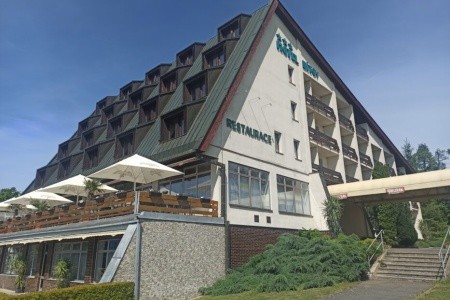 Česká republika Južná Morava Bítov 8 dňový pobyt Plná penzia Vlastná August 2026 (30/08/26- 6/09/26)