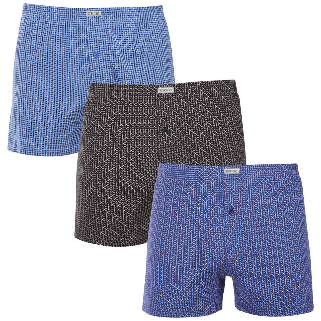 3PACK pánske trenky Andrie viacfarebné (PS 5927) XXL, trenírky.
Doplnite svoj šatník o pohodlný a štýlový kúsok.
Prémiový materiál pre celodenné pohodlie
Boxerky Andrie sú vyrobené zo 100 % bavlny, ktorá ponúka jemnosť a priedušnosť.
Elegantný dizajn a pohodlný strih
Boxerky majú diskrétne vzory v rôznych farbách, ktoré dodávajú šatníku moderný vzhľad a originalitu.
Prečo si kúpiť boxerky Andrie?

100% bavlna pre jemnosť a pohodlie.


Klasický voľný strih pre maximálny komfort.


Diskrétny dizajn, ktorý sa hodí na každú príležitosť.

Andrie ponúka české spodné prádlo pre mužov, ktorí vedia, čo chcú
Pánske boxerky Andrie vynikajú príjemnými materiálmi a kvalitným spracovaním.
Ako sa starať o boxerky Andrie
Aby si zachovali kvalitu a pohodlie, postupuj podľa týchto jednoduchých krokov:

Pranie: Per na maximálnej teplote 40 °C s jemnými pracími prostriedkami, aby materiál zostal mäkký a vzory intenzívne.


Sušenie: Boxerky nesušte v sušičke, odporúčame ich nechať voľne uschnúť.


Žehlenie: Pre hladký vzhľad môžete boxerky žehliť na nízkej teplote.

Tip: Staňte sa odborníkom na údržbu spodnej bielizne vďaka tipom v našom článku a doprajte svojim obľúbeným kúskom starostlivosť, ktorú si zaslúžia.