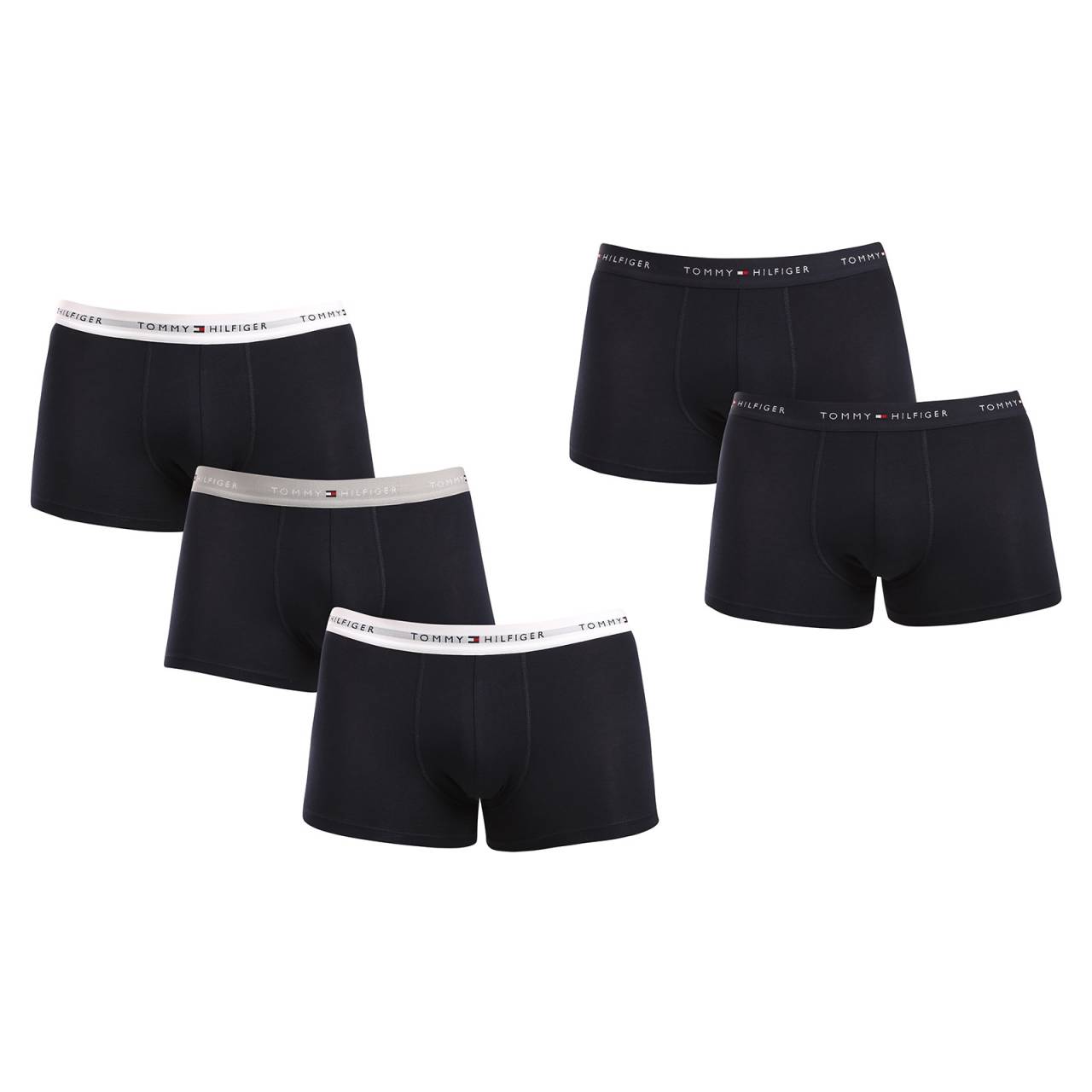 5PACK pánske boxerky Tommy Hilfiger čierné (UM0UM03061 0W2) XXL, trenky.
Doprajte si nadčasový štýl a špičkový komfort s pánskymi boxerkami od značky Tommy Hilfiger.
Prémiový materiál pre maximálne pohodlie
Boxerky Tommy Hilfiger sú vyrobené z jemnej, na dotyk veľmi príjemnej bavlny s prímesou elastanu, ktorý im dodáva pružnosť a dlhú životnosť.
Ikonyický štýl a precízny strih
Boxerky majú dlhšie nohavičky, ktoré sa nevyhrávajú a poskytujú dostatočné zakrytie a komfort.
Prečo by vám boxerky Tommy Hilfiger nemali chýbať

Prémiová bavlna s elastanom: Mäkká, priedušná a pohodlná na celodenné nosenie.
Dlhšie nohavičky a vyšívaný guma: Stabilita, štýl a žiadne rolovanie.
Elegantný a nadčasový dizajn: Skvelé na každodenné aj špeciálne príležitosti.

Spodná bielizeň Tommy Hilfiger je zárukou najvyššej kvality
Značka Tommy Hilfiger sa stala ikonou amerického obliekania pred takmer 40 rokmi a jej farebnosť v odtieňoch modrej, červenej a bielej je rozpoznateľná na prvý pohľad.
Ako sa starať o boxerky Tommy Hilfiger

Pranie: Per na 30 °C.
Sušenie: Boxerky možno sušiť v sušičke pri nízkej teplote.
Žehlenie: V prípade potreby je možné ich žehliť na nižšiu teplotu.

Tip: Nájdenie ideálneho kúsku spodnej bielizne môže byť niekedy náročné.