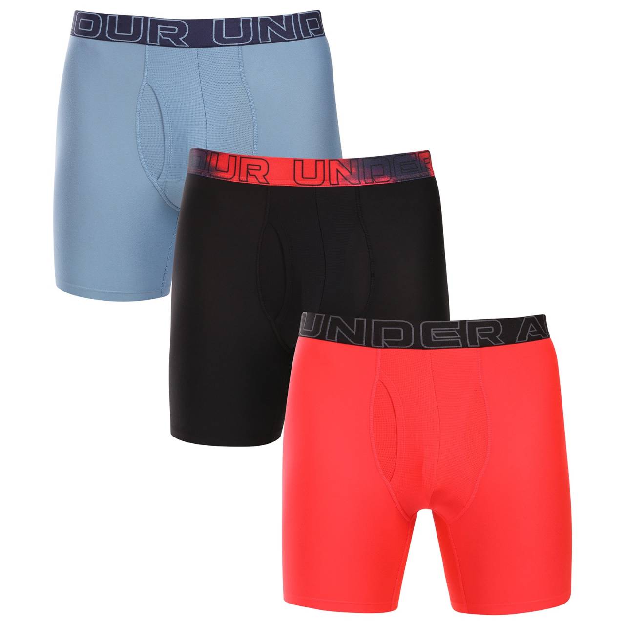 3PACK pánske boxerky Under Armour viacfarebné (1383879 714) L, trenky.
Pripravte sa na maximálne pohodlie pri každom pohybe.
Funkčný materiál, ktorý vás udrží v suchu
Boxerky Under Armour sú vyrobené zo zmesi polyesteru a elastanu.
Moderný dizajn a pohodlný strih pre každú príležitosť
Boxerky Under Armour kombinujú štýlový dizajn a športový vzhľad.
Prečo vyskúšať boxerky Under Armour

Rýchloschnúci materiál, ktorý odvádza pot, ideálny pre šport.
Dlhšie nohavice a ergonomický strih pre dokonalé pohodlie.
Vyšívaná guma s logom Under Armour – štýl a funkčnosť v jednom.

Spodná bielizeň Under Armour pre aktívny životný štýl
Značku Under Armour založil bývalý americký futbalista Kevin Plank, ktorý nebol spokojný so svojím športovým oblečením, ktoré sa ľahko spotilo a rozhodne nevoňalo príjemne.
Ako sa starať o boxerky Under Armour
Aby vaše obľúbené boxerky zostali dlho v perfektnom stave, odporúčame dodržiavať tieto pokyny na údržbu.

Pranie: Práť pri 30 °C, ideálne naruby.
Sušenie: Nesušte v sušičke.
Žehlenie: Nežehlite.

 
Tip: Nájdenie správneho kusu spodnej bielizne, ktorý vám perfektne sedí, môže byť niekedy náročné.