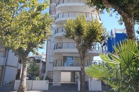 Taliansko Lignano Residence Torre Jumeira 8 dňový pobyt Bez stravy Vlastná June 2026 ( 6/06/26-13/06/26)