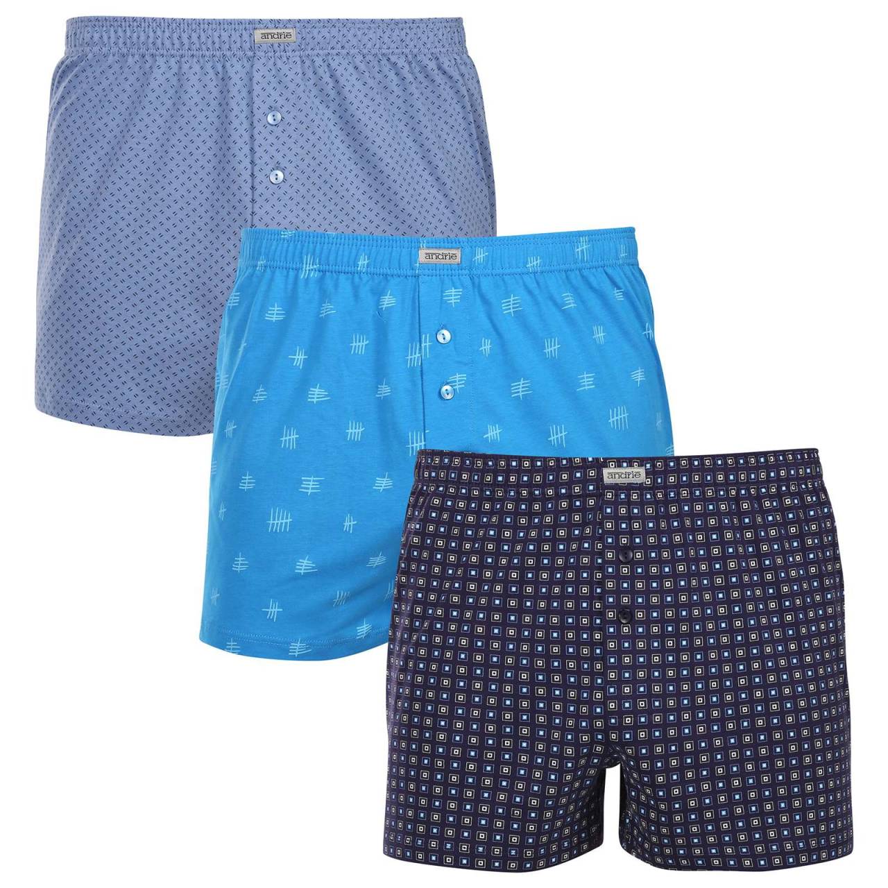 3PACK pánske trenky Andrie viacfarebné (PS 5830-5) L, trenírky.
Doplnite svoj šatník o pohodlný a štýlový kúsok.
Prémiový materiál pre celodenné pohodlie
Boxerky Andrie sú vyrobené zo 100 % bavlny, ktorá ponúka jemnosť a priedušnosť.
Elegantný dizajn a pohodlný strih
Boxerky majú diskrétne vzory v rôznych farbách, ktoré dodávajú šatníku moderný vzhľad a originalitu.
Prečo si kúpiť boxerky Andrie?

100% bavlna pre jemnosť a pohodlie.


Klasický voľný strih pre maximálny komfort.


Diskrétny dizajn, ktorý sa hodí na každú príležitosť.

Andrie ponúka české spodné prádlo pre mužov, ktorí vedia, čo chcú
Pánske boxerky Andrie vynikajú príjemnými materiálmi a kvalitným spracovaním.
Ako sa starať o boxerky Andrie
Aby si zachovali kvalitu a pohodlie, postupuj podľa týchto jednoduchých krokov:

Pranie: Per na maximálnej teplote 40 °C s jemnými pracími prostriedkami, aby materiál zostal mäkký a vzory intenzívne.


Sušenie: Boxerky nesušte v sušičke, odporúčame ich nechať voľne uschnúť.


Žehlenie: Pre hladký vzhľad môžete boxerky žehliť na nízkej teplote.

Tip: Staňte sa odborníkom na údržbu spodnej bielizne vďaka tipom v našom článku a doprajte svojim obľúbeným kúskom starostlivosť, ktorú si zaslúžia.