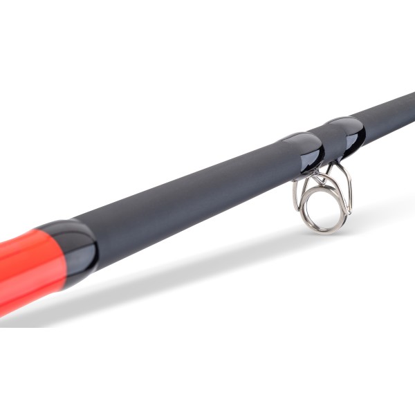 Uni cat prút knock out 2,4 m 250-1000 g.
 
 
  
 
 
 originálne sedlo navijaku Fuji DPS-H24
 
 sklolaminátový blank s citlivou špičkou
 
 8 x dvojpatkové 6 ramenné očká z tvrdeného chrómu