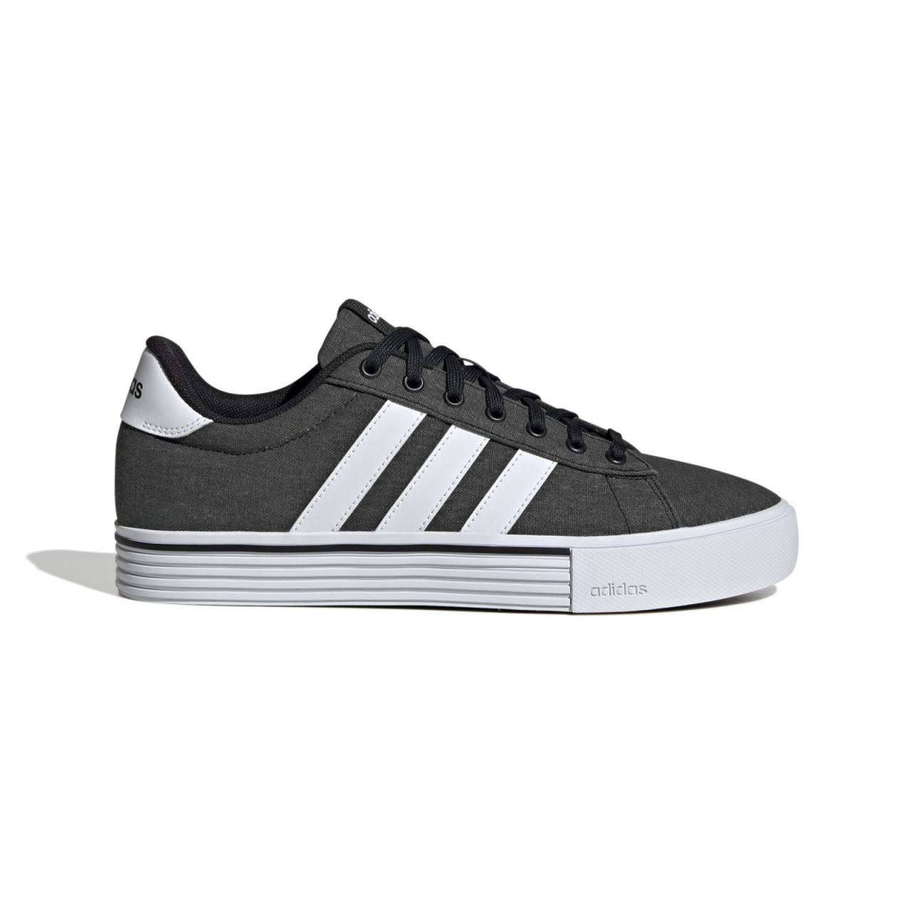 adidas Daily 4.0 Shoes 42.