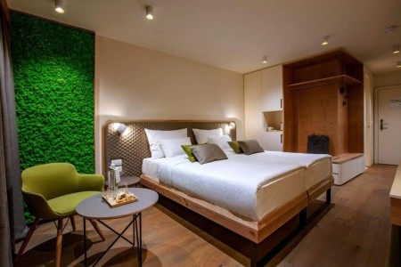 Slovinsko Slovinské kúpele Hotel Park 15 dňový pobyt Polpenzia Vlastná May 2026 ( 1/05/26-15/05/26)