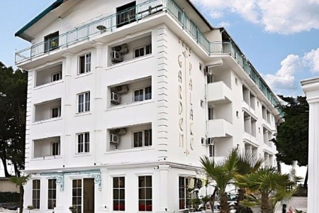 Albánsko Durrës Garden Palace 5 dňový pobyt All Inclusive Letecky Letisko: Praha July 2026 (12/07/26-16/07/26)