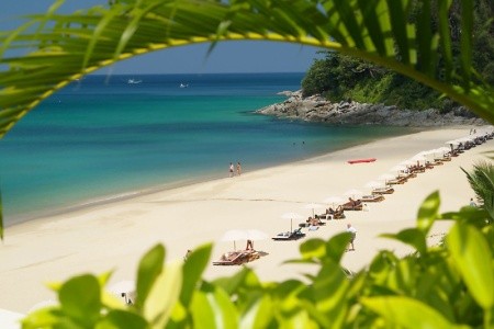 Thajsko Phuket Andaman White Beach Resort 13 dňový pobyt Raňajky Letecky Letisko: Praha July 2026 ( 4/07/26-16/07/26)