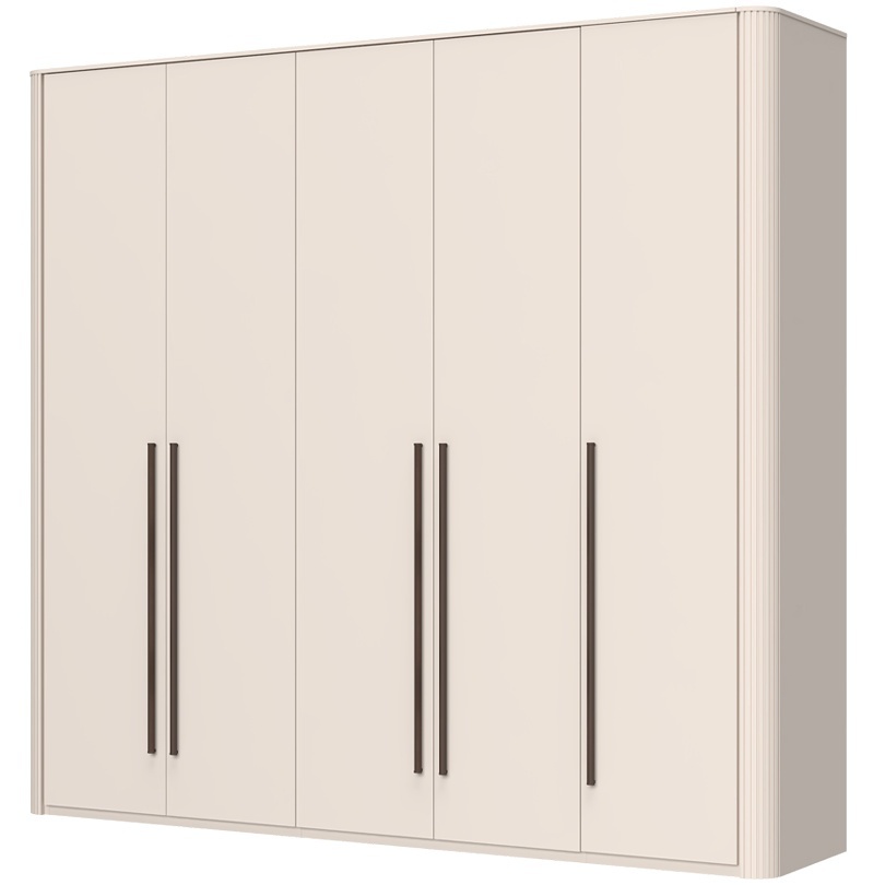 Päťdverová šatníková skriňa s osvetlením renfri - kašmír.

 

Interiér skrine je premyslený do posledného detailu; ponúka textilný dekor a police s integrovaným osvetlením, ktoré elegantne vystaví vaše obľúbené kúsky.

 

Renfri nie je len šatníková skriňa; je to dizajnový prvok, ktorý harmonicky spája vzhľad s praktickými detailmi pre každodenný komfort. Jemný mat v kašmírovej farbe pôsobí nadčasovo, zatiaľ čo unikátne kovové úchytky imitujúce vzhľad kože pridávajú skrini osobitý nádych.

 

Skriňu ľahko zladíte s ďalšími prvkami kolekcie Renfri a vytvoríte harmonický celok v jednotnom kašmírovom odtieni s akcentom Midnight Copper.

 

Rozmery šatníkovej skrine Renfri sú 198x225x56cm (š,v,h)

 

Ďalší nábytok z kolekcie Renfri nájdete v súvisiacich produktoch.