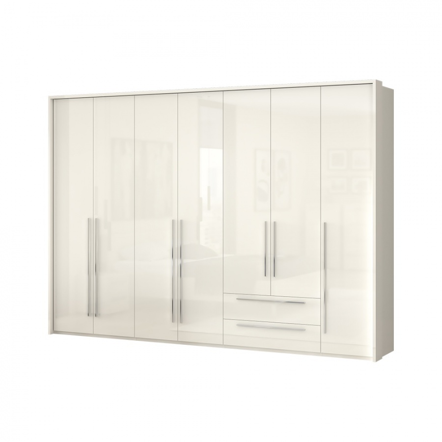 Sedemdverová skriňa tiana-béžová - p76b/pn s osvetlením.

 

Všetky viditeľné strany skrine sú potiahnuté vysoko lesklým UV lakom, ktorý je štyrikrát odolnejší voči fyzickému poškodeniu v porovnaní so štandardným lakom, v tomto prípade odtieňom v teplej béžovej farbe.

 

 

Varianty sedemdverových skríň bez zásuviek:


	P7/PN - Skriňa v základnom prevedení – 317x224x56cm (š, v, h), hmotnosť 276,52kg
	P7A/PN - Skriňa obohatená o ozdobný rám – 322x226x60cm (š, v, h), hmotnosť 299,32kg
	P7B/PN - Skriňa obohatená o ozdobný rám s osvetlením - 322x226x60cm (š, v, h), hmotnosť 299,77kg


Skriňa sa skladá z troch rovnakých dvojdverových častí, ktoré obsahujú vždy tri široké police a jednu širokú šatníkovú tyč.

 

Varianty sedemdverových skríň s jednou zásuvkovou časťou:


	P72/PN - Skriňa v základnom prevedení - 317x224x56cm (š, v, h), hmotnosť 283,23kg
	P72A/PN - Skriňa obohatená o ozdobný rám – 322x226x60cm (š, v, h), hmotnosť 306,03kg
	P72B/PN - Skriňa obohatená o ozdobný rám s osvetlením – 322x226x60cm (š, v, h), hmotnosť 306,48kg


Dvojdverové časti skrine bez zásuviek obsahujú vždy tri široké police a jednu širokú šatníkovú tyč.

 

Varianty sedemdverových skríň s dvoma zásuvkovými časťami:


	P74/PN - Skriňa v základnom prevedení - 317x224x56cm (š, v, h), hmotnosť 289,94kg
	P74A/PN - Skriňa obohatená o ozdobný rám – 322x226x60cm (š, v, h), hmotnosť 312,74kg
	P74B/PN - Skriňa obohatená o ozdobný rám s osvetlením – 322x226x60cm (š, v, h), hmotnosť 313,19kg


Dvojdverová časť skrine bez zásuviek obsahuje tri široké police a jednu širokú šatníkovú tyč.

 

Varianty sedemdverových skríň s tromi zásuvkovými časťami:


	P76/PN - Skriňa v základnom prevedení - 317x224x56cm (š, v, h), hmotnosť 296,65kg
	P76A/PN - Skriňa obohatená o ozdobný rám – 322x226x60cm (š, v, h), hmotnosť 319,45kg
	P76B/PN - Skriňa obohatená o ozdobný rám s osvetlením – 322x226x60cm (š, v, h), hmotnosť 319,9kg


Každá z dvojdverových častí so zásuvkami ponúka okrem dvoch zásuviek aj jednu policu a jednu šatníkovú tyč.

 

Pomocou doplnkového vybavenia, ktoré nájdete v súvisiacom tovare nižšie, si môžete každú zo skríň ešte viac prispôsobiť svojim potrebám.

Všetky produkty z kolekcie Tiana nájdete nižšie v súvisiacom tovare.