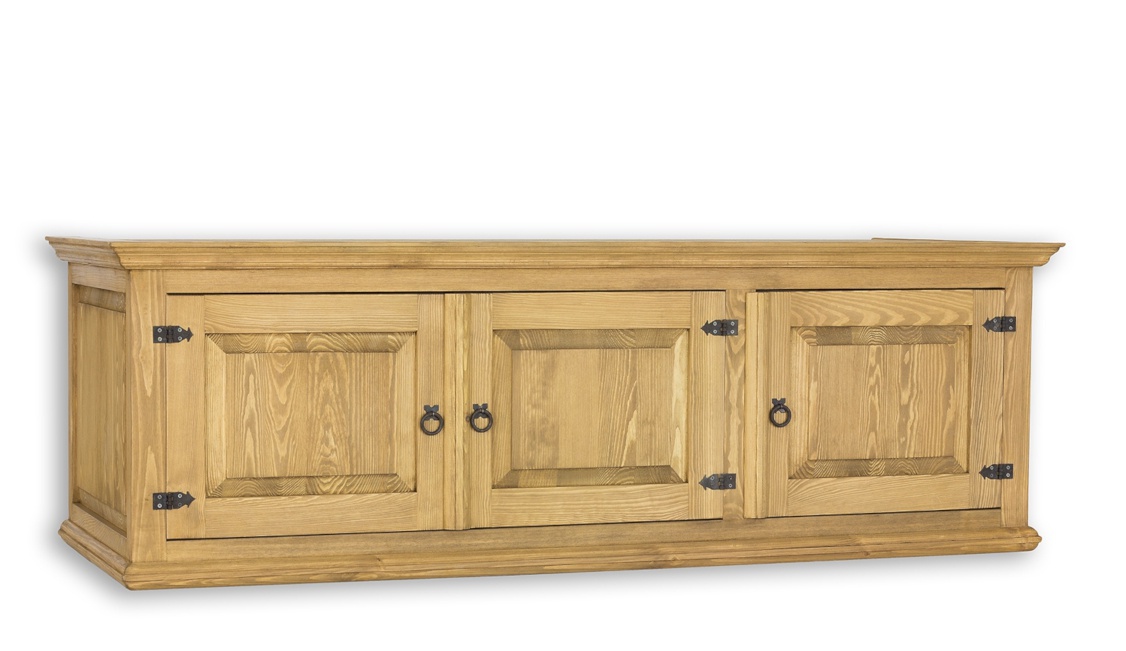 Nadstavec na sedliacku skriňu nad 03 - k01 svetlá borovica.

 

Aj tento vidiecky nábytok je ručne vyrábaný a pri jeho výrobe je kladený veľký dôraz na detaily spracovania.

 

Z dôvodu výroby sedliackeho nábytku na zákazku, sme nútení požadovať od zákazníka zálohu v minimálnej výške 20 - 40 € podľa hodnoty nábytku.