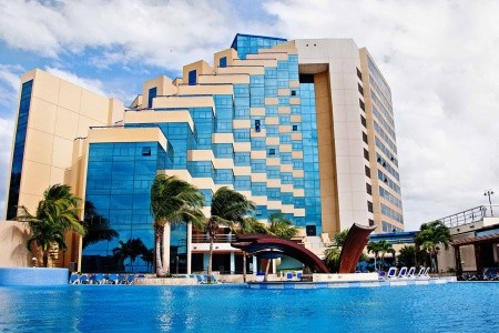 Kuba La Habana (Havana) H10 Habana Panorama 12 dňový pobyt Raňajky Letecky Letisko: Praha March 2026 (28/03/26- 8/04/26)