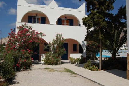 Grécko Santorini Limnes Villa 15 dňový pobyt Bez stravy Letecky Letisko: Praha June 2026 (30/06/26-14/07/26)