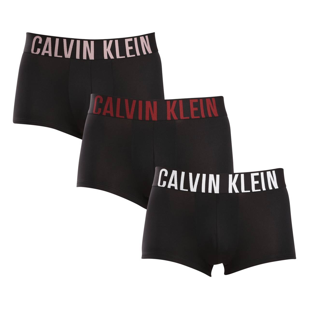 3PACK Boxers pour hommes Calvin Klein noir (NB3611A-Q1S) M.
Vous voulez des boxers qui vous offrent un confort parfait, un design moderne et une qualité supérieure?
Matériau de première qualité pour un confort tout au long de la journée
Ce boxer est fabriqué à partir d'une combinaison de fibres synthétiques, ce qui garantit une combinaison parfaite de douceur, de flexibilité et de durabilité.
Design moderne et ajustement parfait
Le look minimaliste avec une ceinture élastique est complété par le logo Calvin Klein, ce qui confère à ces boxers un style luxueux et sophistiqué.
Pourquoi aimerez-vous les caleçons Calvin Klein ?

Matériau léger et respirant: Idéal pour le quotidien et les activités sportives exigeantes.
Culotte plus courte : Ils permettent une grande liberté de mouvement, ne s'entassent pas et ne serrent pas.
Séchage rapide et durable : Parfait pour un mode de vie actif.
Un design intemporel : Le design minimaliste et l'aspect luxueux de Calvin Klein.

Les sous-vêtements Calvin Klein sont appréciés dans le monde entier.
Les sous-vêtements pour hommes Calvin Klein sont l'un des piliers de l'industrie de la mode.
Comment entretenir un boxer ?
Pour que votre boxer conserve le plus longtemps possible sa forme et sa qualité parfaites, suivez les conseils suivants :

Blanchisserie : Nous recommandons un lavage à 30 °C avec un détergent doux.
Repassage: Il n'est pas recommandé de l'utiliser pour éviter d'endommager le matériau.
Sèche-linge: Le séchage dans le sèche-linge n'est pas recommandé, il est préférable de sécher librement à l'air.

Conseil : Trouver le sous-vêtement qui vous convient parfaitement peut s'avérer difficile.