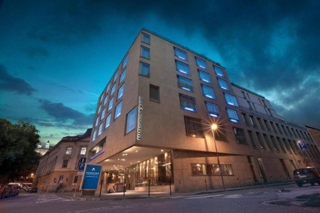 Slovensko Bratislava a okolie Falkensteiner Bratislava 6 dňový pobyt Raňajky Vlastná November 2026 ( 3/11/26- 8/11/26)