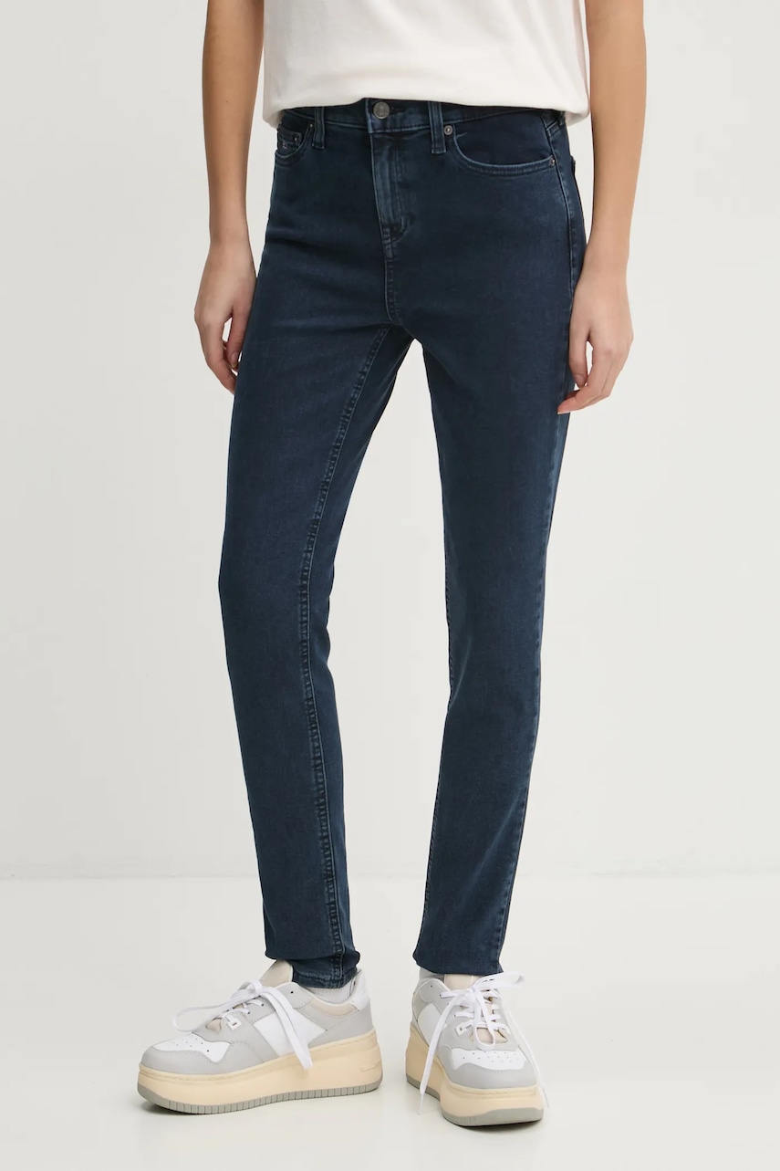Rifle Tommy Jeans.