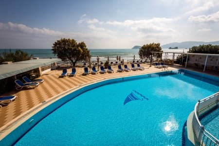 Grécko Zakynthos Mediterranean Beach Resort 15 dňový pobyt Polpenzia Letecky Letisko: Brno July 2026 (28/07/26-11/08/26)