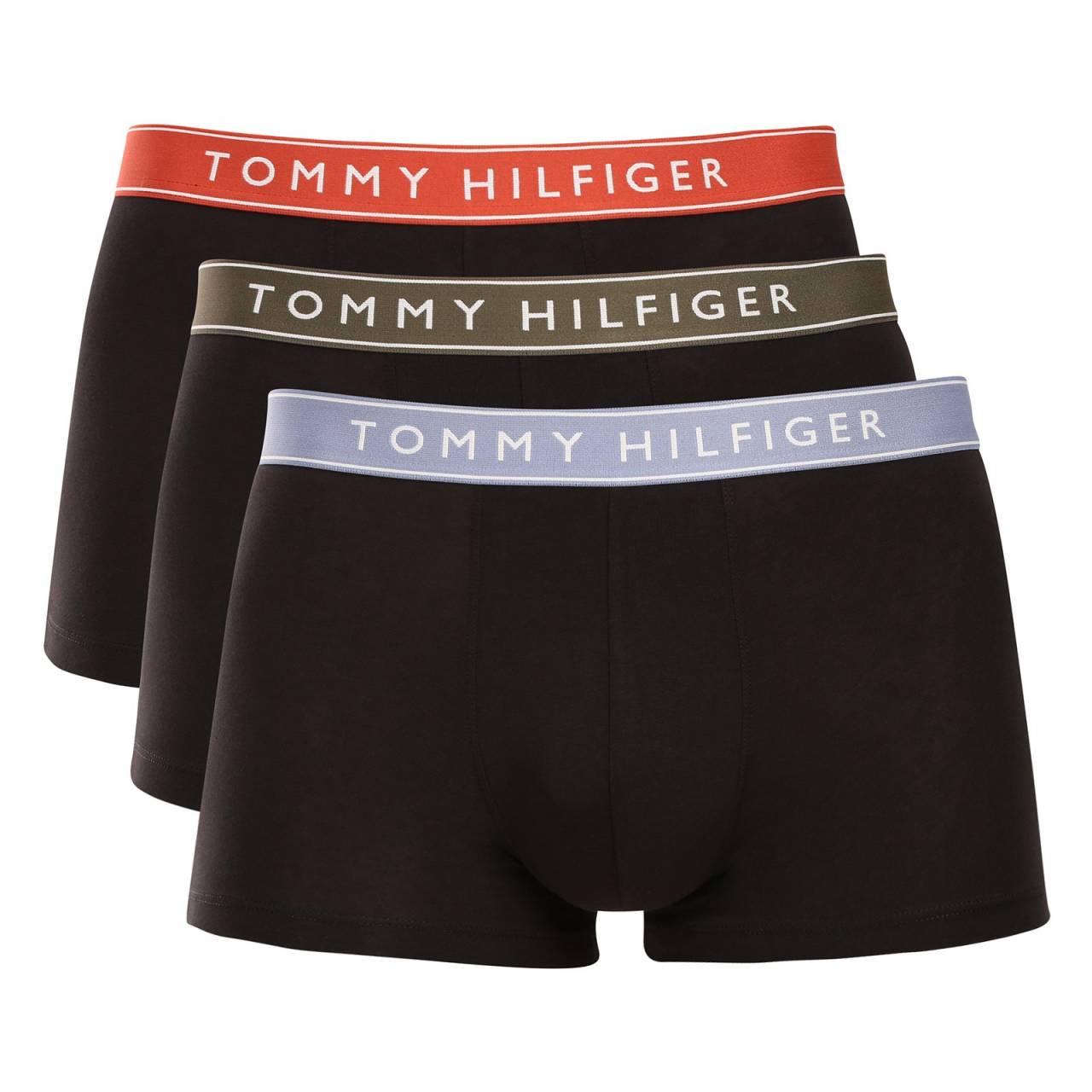 3PACK pánske boxerky Tommy Hilfiger čierne (UM0UM03881 0UC) XL, trenky.
Tieto pánske boxerky Tommy Hilfiger sú perfektnou voľbou pre mužov, ktorí ocenia štýl a pohodlie.
Kvalitný materiál pre maximálne pohodlie
Boxerky sú vyrobené z bavlny s prímesou elastanu, čo zaisťuje ich priedušnosť a pružnosť.
Klasický štýl a pohodlie s boxerkami Tommy Hilfiger
Pánske boxerky prémiovej značky Tommy Hilfiger majú kratšie nohavičky a elegantný dizajn doplnený vytkávanou gumou s logom Tommy Hilfiger.
Prečo by si mal vyskúšať tieto boxerky

Priedušná bavlna: Zaisťuje pohodlie a sviežosť po celý deň.


Pružnosť vďaka elastanu: Boxerky sa skvele prispôsobia tvojej postave.


Štýlový vyšívaný gumový pás: Logo Tommy Hilfiger dodáva boxerkám elegantný vzhľad.

Spodná bielizeň Tommy Hilfiger je zárukou najvyššej kvality
Značka Tommy Hilfiger sa stala ikonou amerického obliekania pred takmer 40 rokmi a jej farebnosť v odtieňoch modrej, červenej a bielej je rozpoznateľná na prvý pohľad.
Ako sa starať o boxerky Tommy Hilfiger
Aby vaše boxerky zostali čo najdlhšie v perfektnom stave, je dôležité dodržiavať nasledujúce pokyny:

Pranie: Boxerky perte na 30 °C s jemnými pracími prostriedkami, aby si zachovali svoju jemnosť.


Sušenie: Možno bezpečne sušiť v sušičke na nízkej teplote.


Žehlenie: Boxerky možno žehliť na nízku teplotu, ale zvyčajne to nie je potrebné.

Tip: Nájdenie správneho kúsku spodnej bielizne, ktorý vám perfektne sedí, je niekedy náročné.