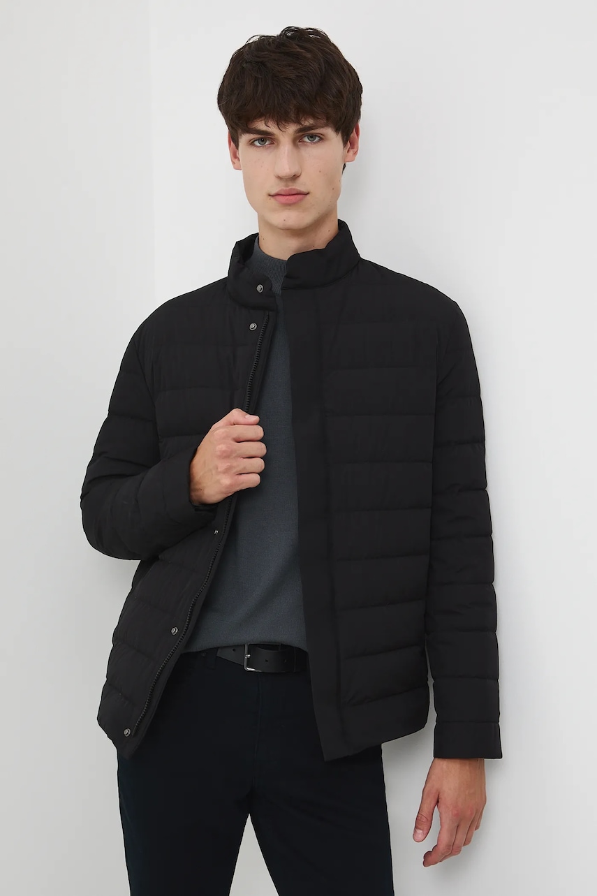 Páperová bunda Medicine.