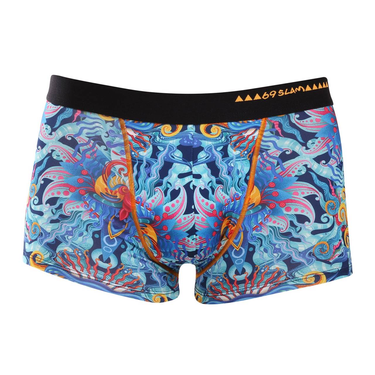 Pánske boxerky 69SLAM Hip BLUE HABITAT (MSYBUH-PO) XXL, trenky.
Vstúpte do sveta, kde sa pohodlie stretáva s originalitou!
Mikrovlákno, ktoré vás presvedčí na prvý dotyk
Boxerky sú vyrobené z umelých vlákien (kombinácia polyesteru a spandexu) - táto zmes vytvára dokonale mäkký, pružný a prispôsobivý materiál.
Výrazný dizajn a premyslený strih na aktívne dni
Boxerky 69SLAM vás na prvý pohľad zaujmú svojím jedinečným vzhľadom, originálnymi vzormi a príjemnými farbami.
Prečo by boxerky 69SLAM nemali chýbať vo vašom šatníku

Mikrovlákno - ľahké, elastické, rýchloschnúce.
Kratšie nohavičky, ktoré sa nikde nekrčia.
Výrazný dizajn s originálnymi vzormi.

69SLAM spodná bielizeň, ktorá vám zdvihne náladu
69SLAM je obľúbená surferská značka z Bali, ktorá oslavuje život, umenie, kreativitu, dizajn a farby v každom detaile.
Ako sa starať o boxerky 69SLAM
Dodržiavaním týchto jednoduchých krokov zabezpečíte, že vaše boxerky 69SLAM budú dlho vyzerať krásne, funkčné a pohodlné.

Pranie: Odporúčame ručné pranie vo vlažnej vode.


Sušenie: Nesuš v sušičke.


Žehlenie: Nežehliť.

Tip: Vaša obľúbená spodná bielizeň si zaslúži šetrné zaobchádzanie.