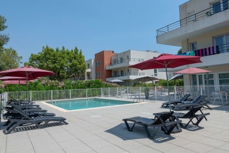Francúzsko Azúrove pobrežie (Francúzska riviéra) Comfort Suites Cannes Mandelieu 7 dňový pobyt Bez stravy Letecky Letisko: Praha August 2026 ( 8/08/26-14/08/26)
