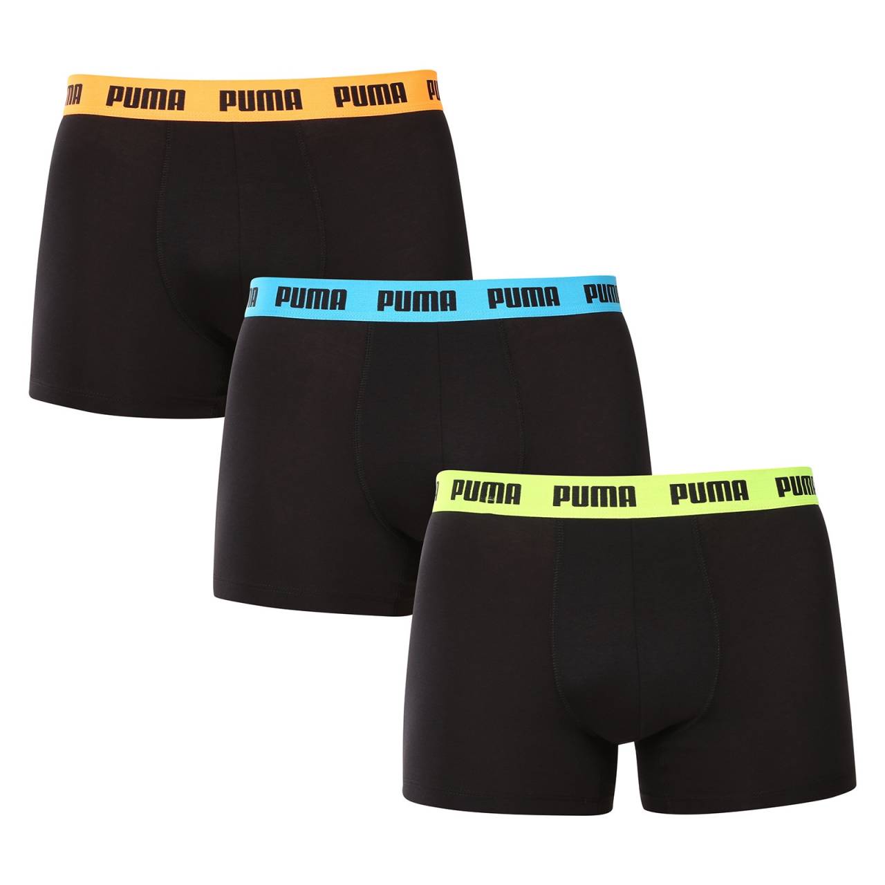 3PACK pánske boxerky Puma čierné (701226820 006) L, trenky.
Užite si dokonalú kombináciu pohodlia a moderného štýlu s pánskymi boxerkami Puma.
Kvalitný materiál, ktorý vás nesklame
Boxerky sú vyrobené z prvotriednej bavlnenej zmesi s prímesou elastanu, ktorá zaručuje ich mäkkosť, priedušnosť a pružnosť.
Moderný dizajn a presný strih na každodenné nosenie
Nadčasové farebné prevedenie si nájde miesto v šatníku každého štýlového muža.
Prečo si kúpiť boxerky Puma

Štýlový a moderný dizajn: Minimalistický vzhľad s pohodlným elastickým pásom dodáva boxerkám elegantný štýl vhodný pre každého muža.
Kvalitný materiál: Zmes bavlny a elastanu poskytuje mäkkosť, priedušnosť a odolnosť, takže boxerky sa dokonale prispôsobia vášmu telu a dlho vydržia.
Presný strih a dokonalá podpora: Dlhšie nohavice poskytujú dostatočné krytie a zabraňujú odieraniu stehien.

Spodná bielizeň Puma sa hodí nielen športovcom
Značka Puma je známa po celom svete vďaka svojmu oblečeniu a spodnej bielizni, ktorú nosia slávni športovci.
Ako sa starať o boxerky Puma
Aby vám nové boxerky dlho vydržali, odporúčame dodržiavať tieto pokyny.

Pranie: Odporúčame prať pri maximálnej teplote 40 °C, aby sa zachovala kvalita materiálu.
Žehlenie: Nežehlite, aby ste nepoškodili elastické vlákna.
Sušenie: Neodporúča sa používať sušičku, aby boxerky nestratili svoju pružnosť a tvar.

Tip: Hľadanie obľúbenej spodnej bielizne môže byť beh na dlhé trate, preto chceme, aby vám obľúbené kúsky dlho vydržali.