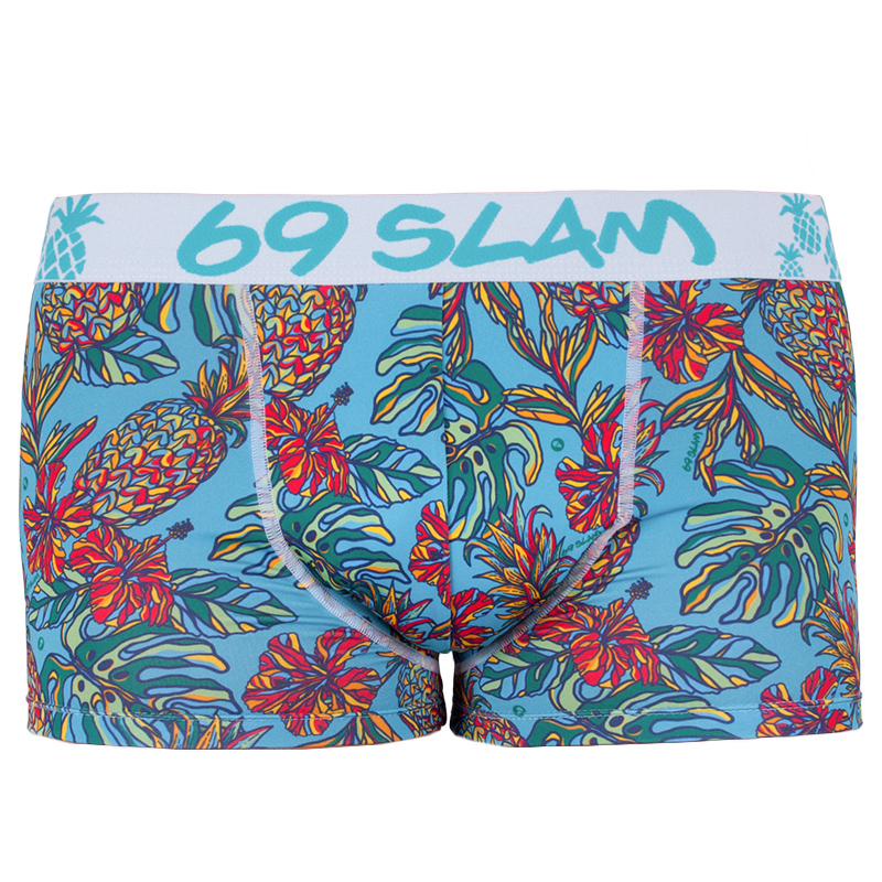 Pánske boxerky 69SLAM hip panama XXL, trenky.
Vstúpte do sveta, kde sa pohodlie stretáva s originalitou!
Bambusové vlákna pre maximálne pohodlie
Boxerky z bambusového materiálu sú ideálnou voľbou pre každého, kto hľadá maximálne pohodlie a šetrnosť k pokožke.
Výrazný dizajn a premyslený strih na aktívne dni
Boxerky 69SLAM vás na prvý pohľad zaujmú svojím jedinečným vzhľadom, originálnymi vzormi a príjemnými farbami.
Prečo by boxerky 69SLAM nemali chýbať vo vašom šatníku

Mikrovlákno - ľahké, elastické, rýchloschnúce.
Kratšie nohavičky, ktoré sa nikde nekrčia.
Výrazný dizajn s originálnymi vzormi.

69SLAM spodná bielizeň, ktorá vám zdvihne náladu
69SLAM je obľúbená surferská značka z Bali, ktorá oslavuje život, umenie, kreativitu, dizajn a farby v každom detaile.
Ako sa starať o boxerky 69SLAM
Dodržiavaním týchto pokynov zachováte ich výnimočné vlastnosti - mäkkosť, priedušnosť a odolnosť.

Pranie: Boxerky pier výhradne ručne vo vlažnej vode (ideálne do 30 °C).
Sušenie: Sušenie v sušičke nie je vhodné.
Žehlenie: Nežehliť.

Tip: Vaša obľúbená spodná bielizeň si zaslúži šetrné zaobchádzanie.
