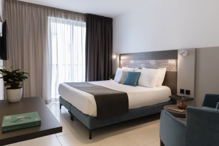Malta Sliema Bayview Hotel & Apartments 5 dňový pobyt Raňajky Letecky Letisko: Praha December 2026 (12/12/26-16/12/26)