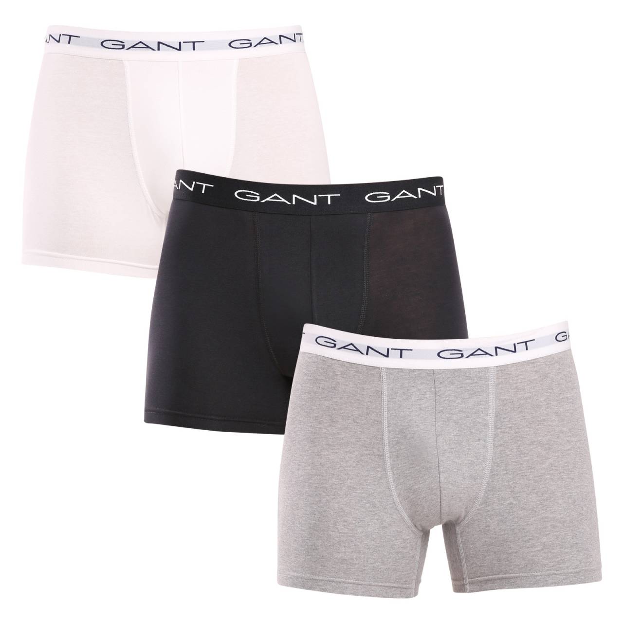3PACK Herren Klassische Boxershorts Gant mehrfarbig (900013004-093) M.
Setzen Sie auf Komfort und einen zeitlosen Look mit den Herren-Boxershorts von GANT in einer zeitlosen Farbkombination.
Hochwertiges Material für täglichen Komfort
Die Boxershorts sind aus einer hochwertigen Baumwoll-Elastan-Mischung gefertigt.
Modernes Design für die Arbeit und das Date am Abend
Das schlichte Design wird durch einen Bund mit dem GANT-Logo ergänzt, der weich ist und nicht drückt.
Warum Sie unbedingt GANT Boxershorts ausprobieren sollten

Hochwertiges Material und bequeme Passform: Weiche Baumwolle mit Elastan sorgt für Komfort und eine gute Passform.
Elegantes Design: Das klassische Farbschema und der Logogummi wirken elegant und modern.
Vielseitig einsetzbar: Ideal für Alltag, Arbeit, Sport und Freizeit.

 
GANT Unterwäsche für stilvolle Männer
Seit 1949 ist die Marke GANT ein Synonym für präzise Verarbeitung und hochwertige Materialien.
Pflegehinweise für GANT Herren-Boxershorts
Damit Ihre Wäsche lange in gutem Zustand bleibt, empfehlen wir die folgenden Tipps.

Waschen: Der Stift hat eine Höchsttemperatur von 40 °C.
Trocknen: Sie können Ihre Boxershorts im Wäschetrockner trocknen - wir empfehlen, das Schonprogramm auf eine niedrigere Temperatur einzustellen.
Bügeln: Falls erforderlich, können Sie sie bei niedriger Temperatur bügeln, am besten von innen nach außen.

 
Tip: Es kann schwierig sein, die richtige Unterwäsche zu finden, die perfekt sitzt.