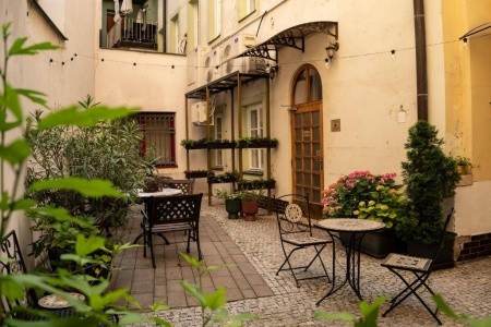 Slovensko Bratislava a okolie Bluebell B&B 4 dňový pobyt Raňajky Vlastná November 2026 (22/11/26-25/11/26)