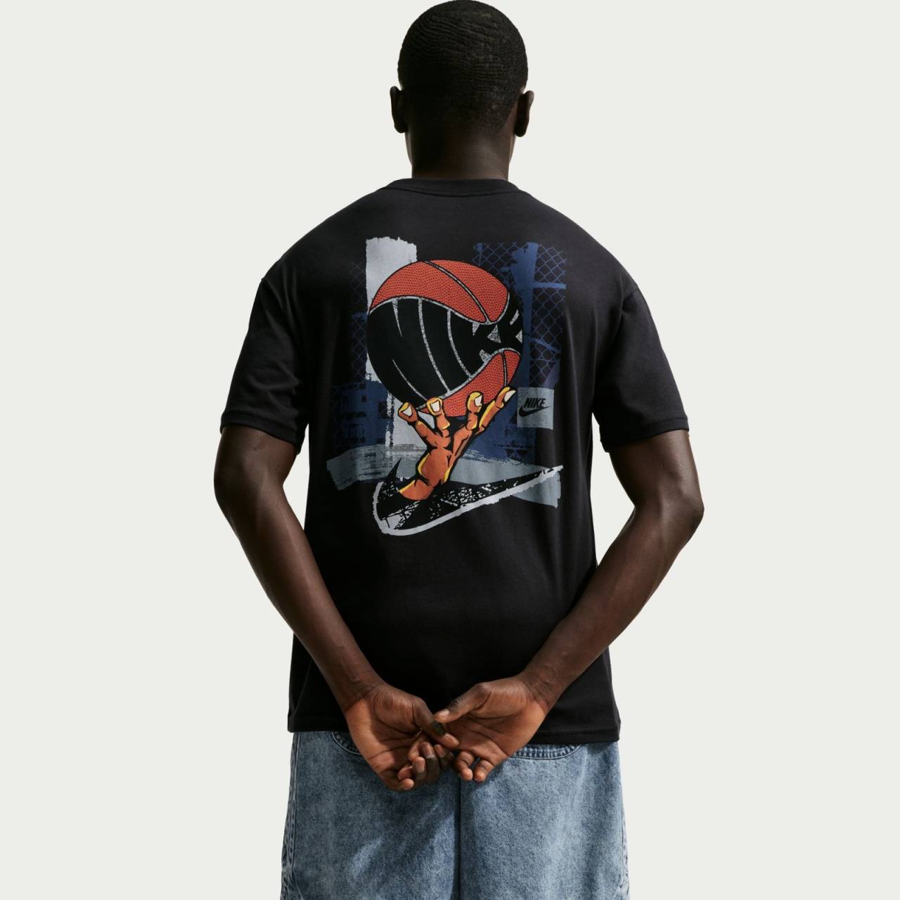 Nike Mens Basketball T-Shirt M.