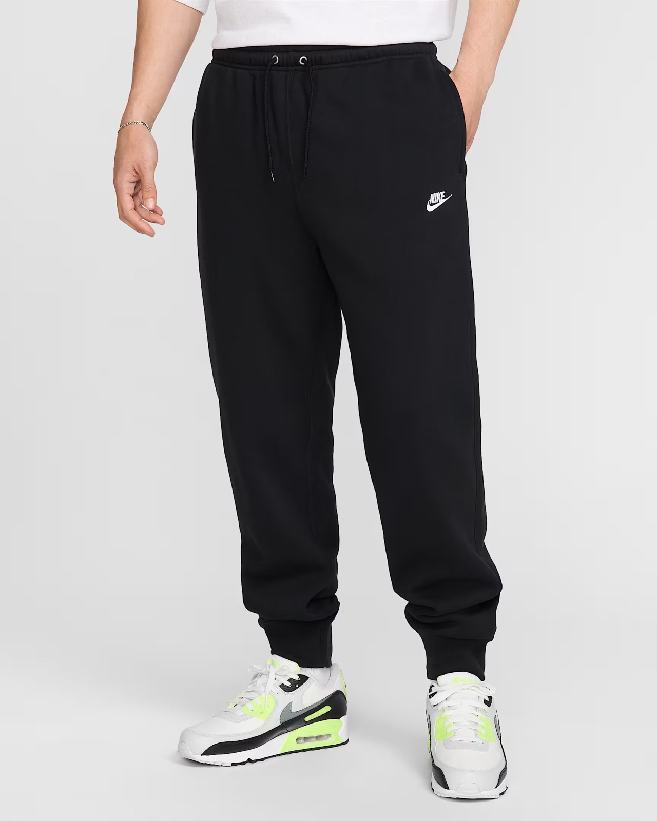 Nike Club M.