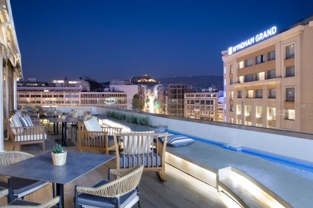 Grécko Atény a okolie Wyndham Athens Residence 7 dňový pobyt Raňajky Letecky Letisko: Budapešť December 2026 (18/12/26-24/12/26)