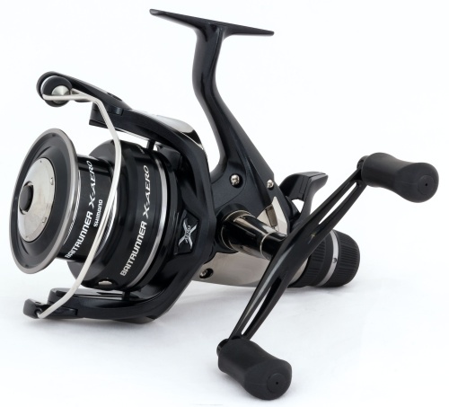 Shimano navijak baitrunner x-aero 8000 ra.