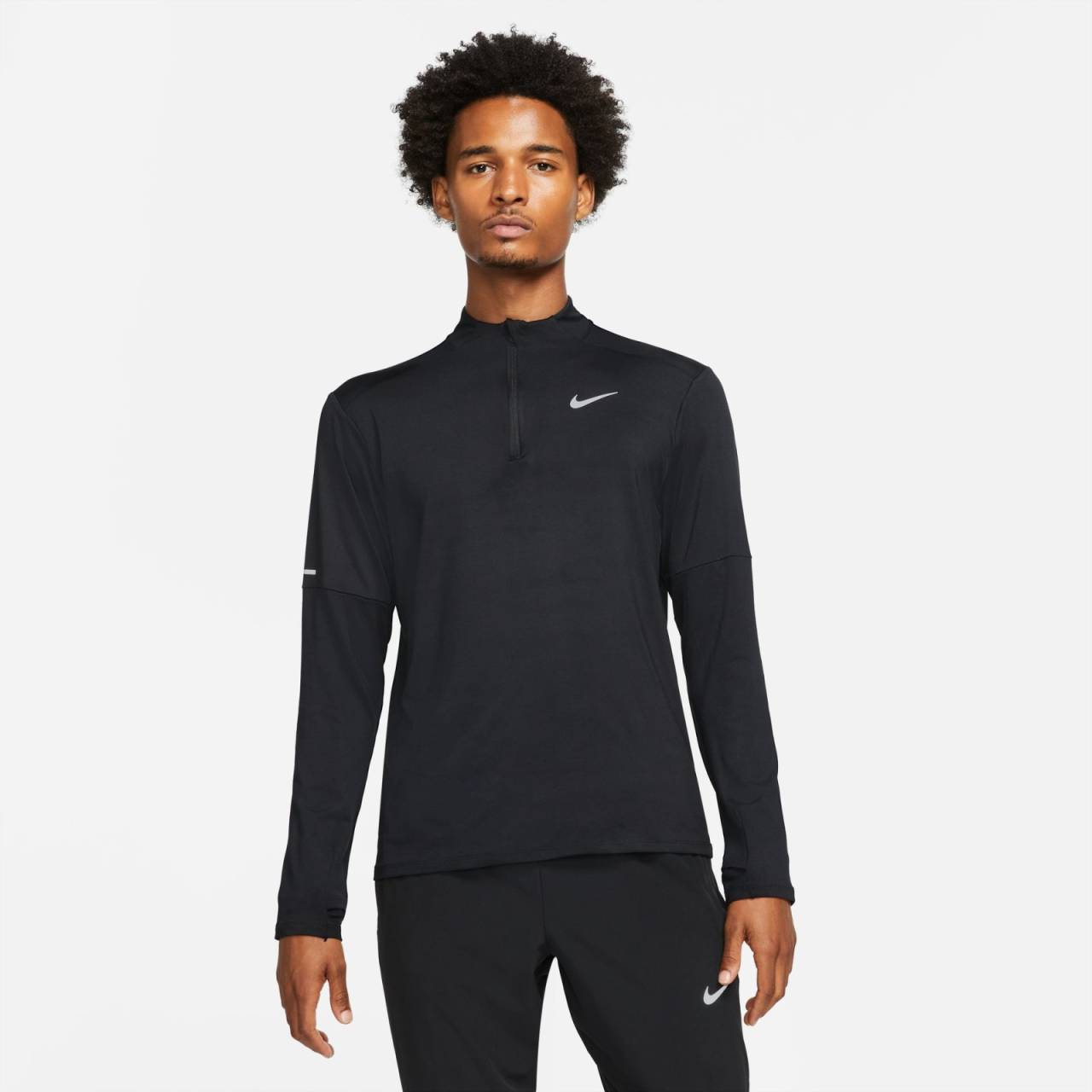 Nike Dri-FIT Element XL.