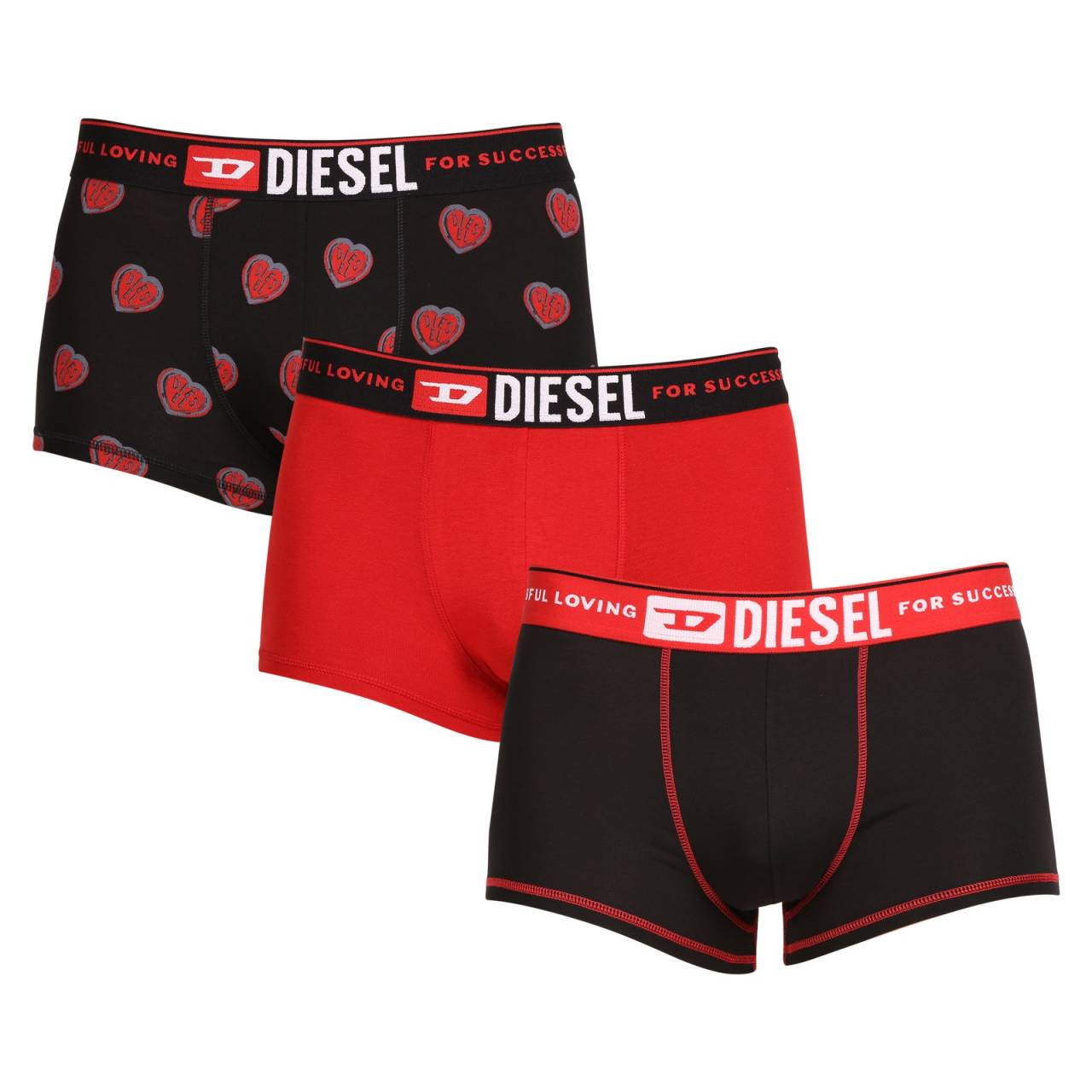 3PACK Moške boksarice Diesel večbarvne (00ST3V-0SIAX-E6800) S.
Uživajte v največjem udobju in samozavestnem slogu s temi moškimi boksericami Diesel.
Prijeten material za celodnevno udobje
Boksarice Diesel so izdelane iz mešanice bombaža in elastana, ki zagotavlja udobno nošenje, odlično zračnost in optimalno elastičnost.
Eleganten videz in brezčasna zasnova
Dobro prilegajoča se elastika drži boksarice točno tam, kjer morajo biti, nikjer se ne dvigajo ali režejo.
Zakaj bi morali preizkusiti bokserje Diesel

Razkošno udobje zaradi daljših nog: Idealne so za celodnevno nošenje, saj zagotavljajo več opore in manj trenja.
Premium material: Zagotavlja mehkobo, zračnost in prožnost, ki se brez omejitev prilagodi vašemu telesu.
Brezčasna zasnova z ikoničnim logotipom: Izrazita tkana elastika dodaja slog in zagotavlja, da boksarice ostanejo na svojem mestu.

Dieselovo spodnje perilo za tiste, ki si želijo najboljše zase
Ikonična znamka oblačil in spodnjega perila Diesel vas bo navdušila s preprostim slogom z izvirnimi elementi.
Kako skrbeti za bokserje Diesel
Če želite, da bo vaše najljubše spodnje perilo dolgo služilo, vam priporočamo, da upoštevate naslednje nasvete.

Pralnica: Priporočamo pranje pri 30 °C.
Sušenje: Te bokserice niso primerne za sušilni stroj.
Likanje: Bokserske hlače lahko likate na nizki stopnji, primerni za bombaž.

Nasvet: Iskanje pravega spodnjega perila, ki se vam popolnoma prilega, je lahko izziv.