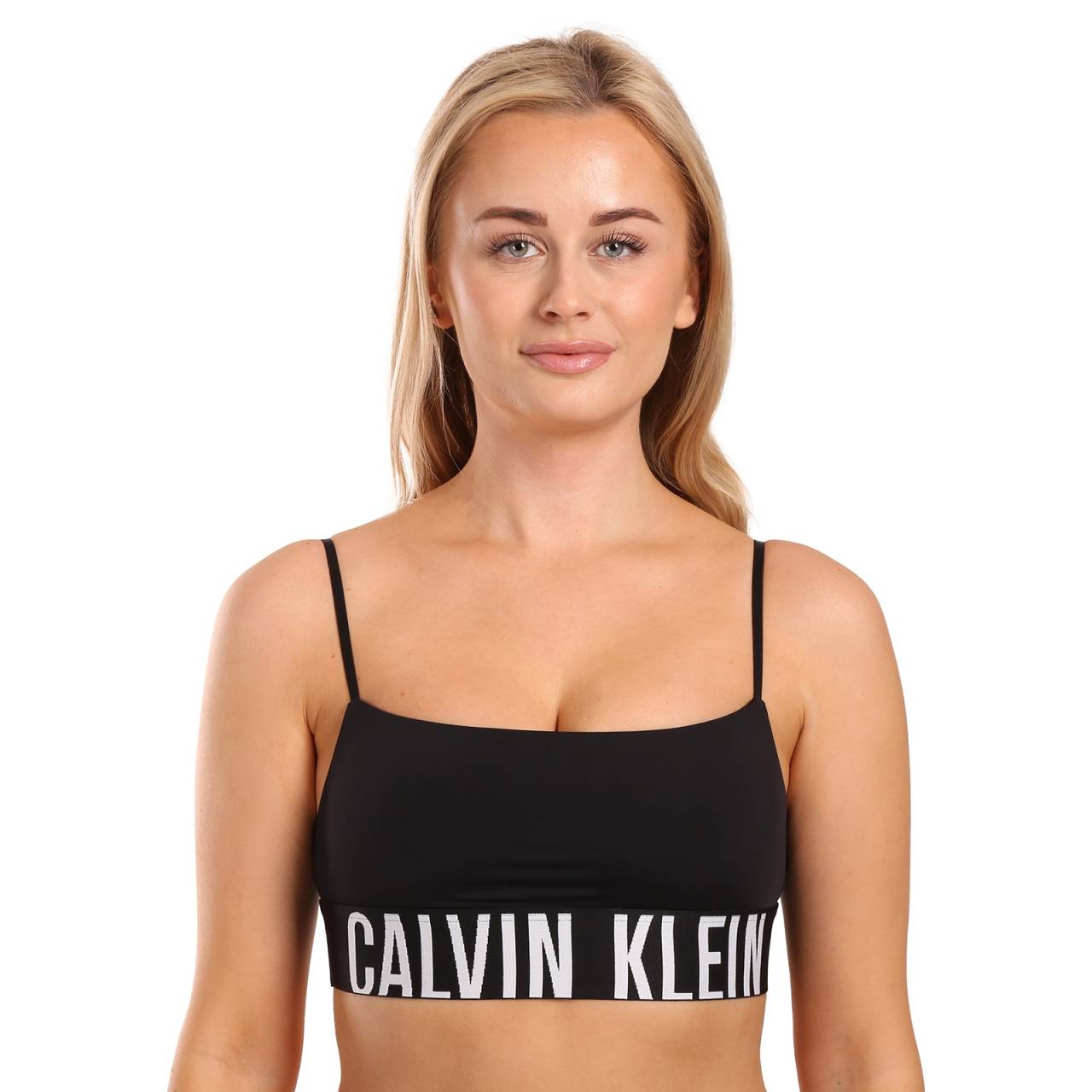 Dámska podprsenka Calvin Klein čierna (QF7631E-UB1) M.
Štýlová a navyše pohodlná podprsenka Calvin Klein je skvelou voľbou a radí sa medzi najobľúbenejšie dámske produkty Calvin Klein.