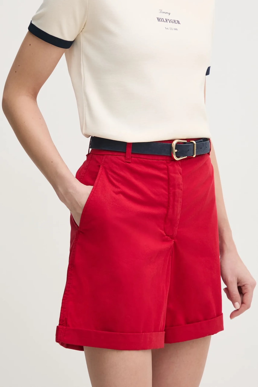 Šortky Tommy Hilfiger.