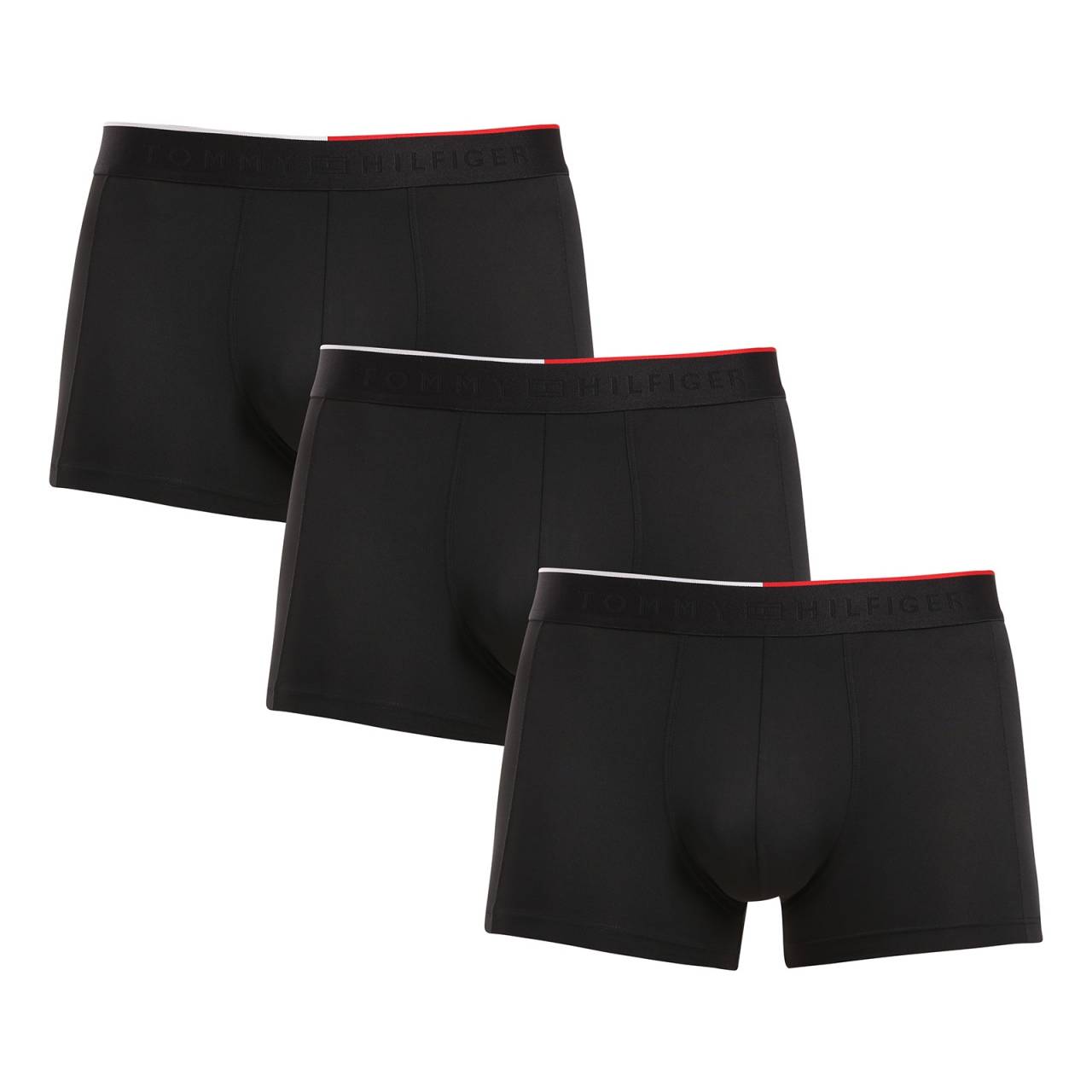 3PACK Moške boksarice Tommy Hilfiger črne (UM0UM03388 0SI) L.
Privoščite si brezčasen slog in vrhunsko udobje z moškimi boksericami Tommy Hilfiger.
Vrhunski material za maksimalno udobje
Boksarice Tommy Hilfiger so izdelane iz mehkega, na otip prijetnega bombaža z dodatkom elastana, ki jim daje prožnost in trpežnost.
Ikoničen slog in natančen kroj
Bokserji imajo daljše noge, ki se ne zvijajo, ter zagotavljajo zadostno pokritost in udobje.
Zakaj ne smete zamuditi boksaric Tommy Hilfiger

Vrhunski bombaž z elastanom: Mehke, zračne in udobne za celodnevno nošenje.
Daljše noge in elastičen pas: Stabilnost, slog in brez premikanja.
Elegantna in brezčasna zasnova: Odlično za vsak dan in posebne priložnosti.

Spodnje perilo Tommy Hilfiger je zagotovilo najvišje kakovosti
Blagovna znamka Tommy Hilfiger je pred skoraj 40 leti postala ikona ameriškega oblačenja, njena barvita paleta modre, rdeče in bele barve pa je prepoznavna že na prvi pogled.
Kako skrbeti za bokserje Tommy Hilfiger

Pralnica: Per pri 30 °C.
Sušenje: Bokserje lahko sušite v sušilnem stroju pri nizki temperaturi.
Likanje: Po potrebi jih lahko likate pri nižji temperaturi.

Nasvet: Iskanje popolnega spodnjega perila je včasih lahko izziv.