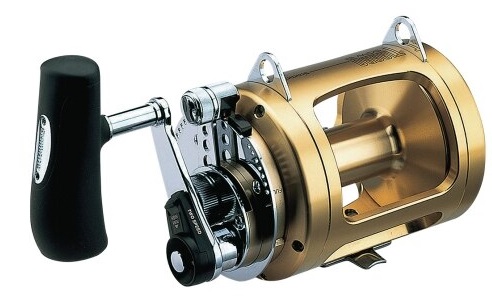 Shimano multiplikátor tiagra 80lb a w right hand.
 Pokiaľ ste súčasťou elitnej hernej rybárskej elity, už viete o neomylnej povesti Tiagry.
 S hydrotermálnou brzdou a predmazanou brzdovou podložkou, neprepúšťa slanú vodu, Tiagra dokonale kontroluje najväčšiu a najrýchlejšiu zver na planéte.
 To je dôvod, prečo vzájomné zábery ozubených kolies z nerezovej ocele bránia jednému odpojeniu, kým sa druhé nezastaví a dodáva konštantný výkon.