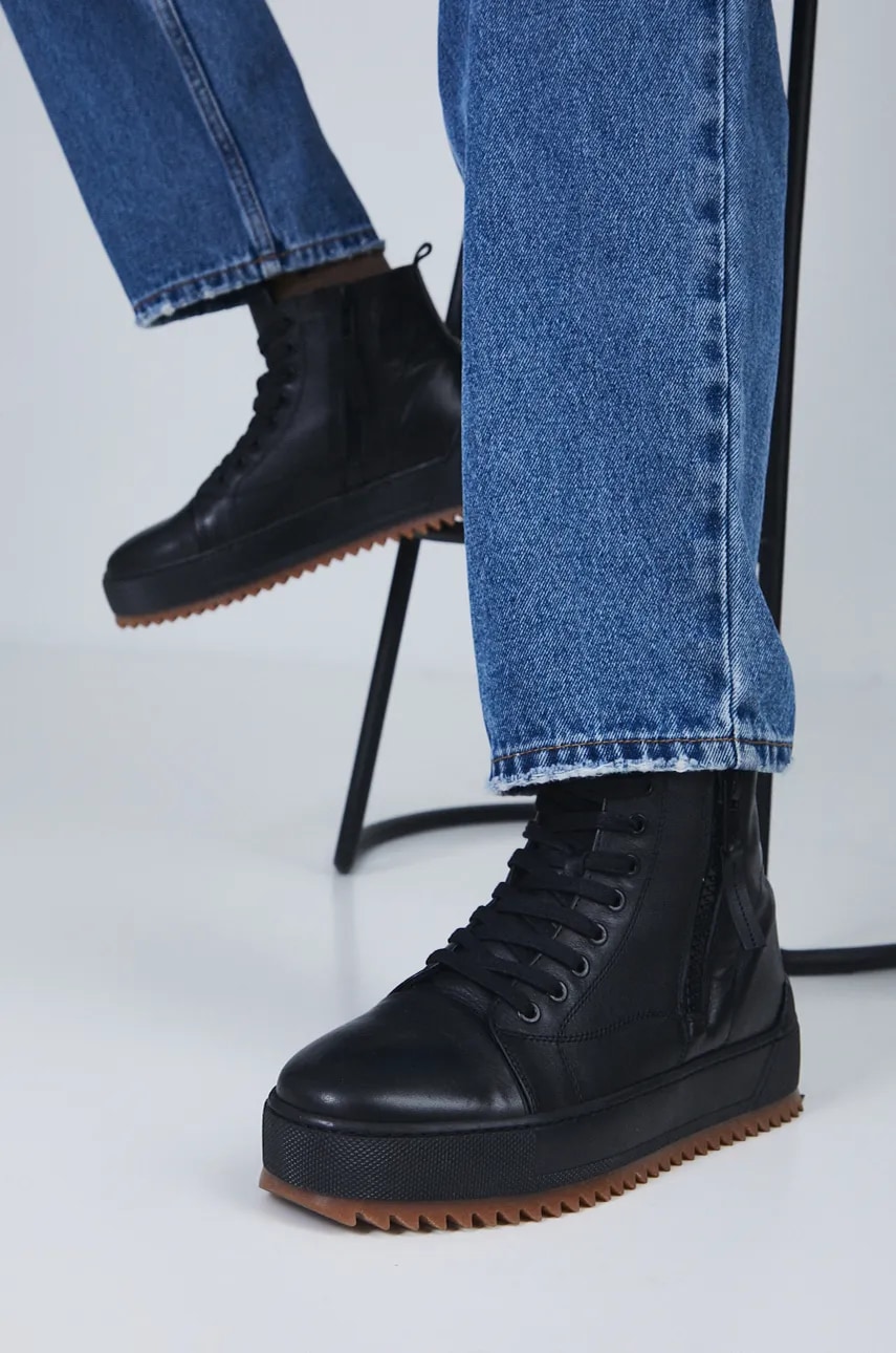 Kožené tenisky Medicine pánske, čierna farba.